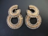 Brinco elos com strass